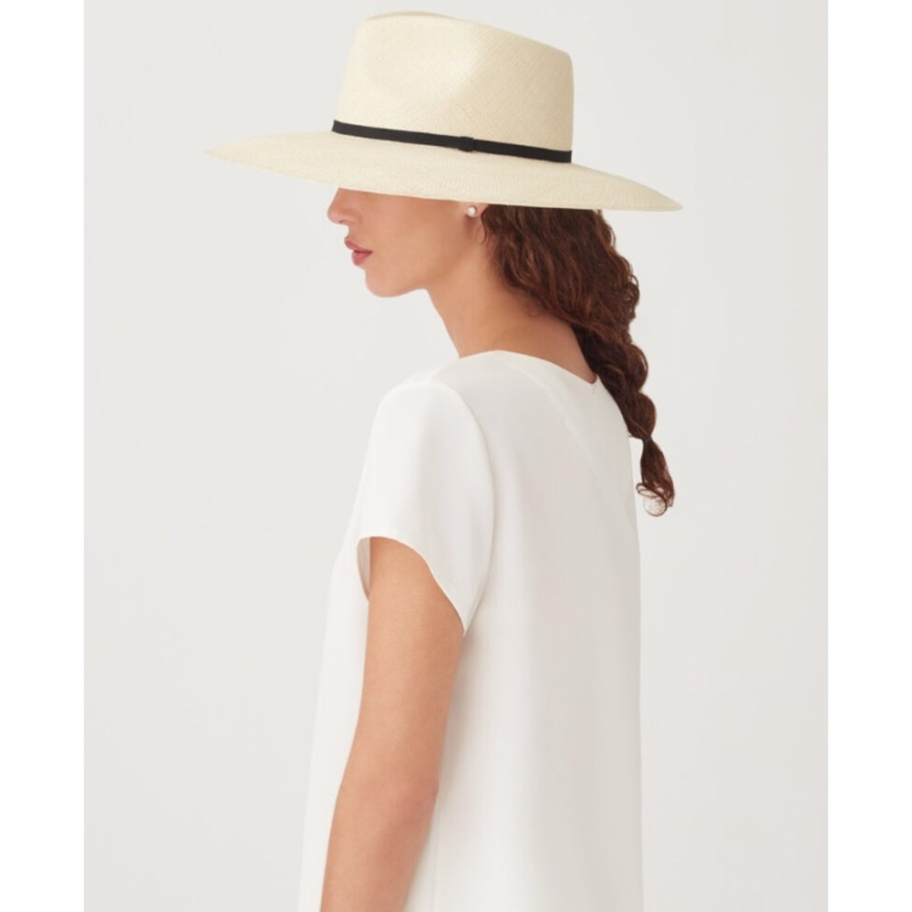 ISO Wide Brim Straw Hat in Natural/Black